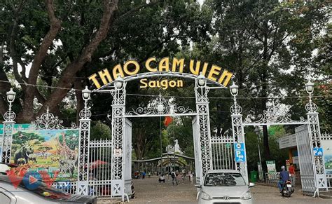 Saigon Zoo and Botanical Gardens .